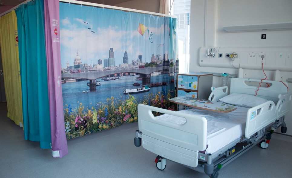 15 Artists Collaborate To Make London Children’s Hospital Cozier For Kids